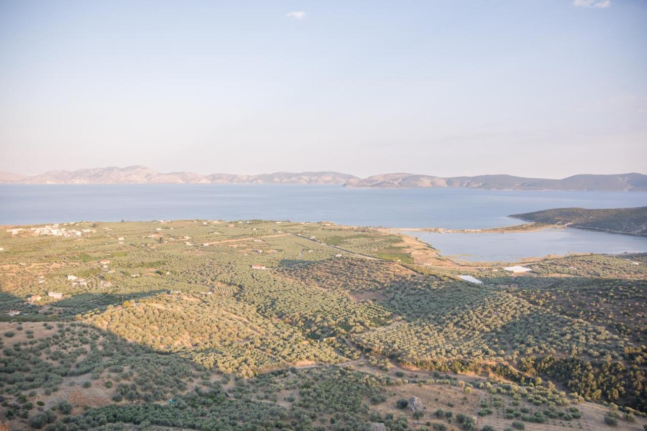 Апартаменты Ktima Develekou Pigadhia  Экстерьер фото